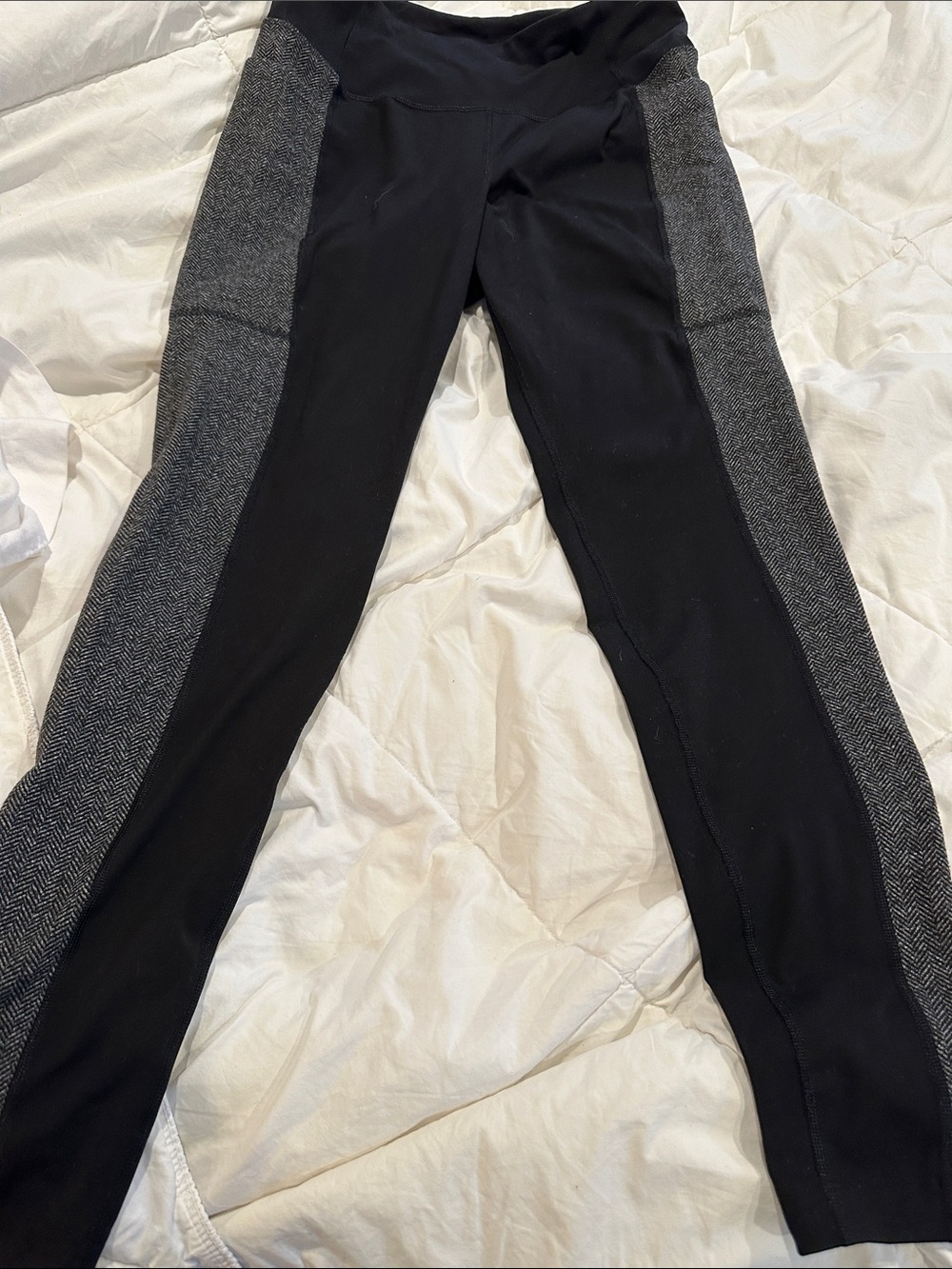 Women’s ' Black and Gray Active Leggings